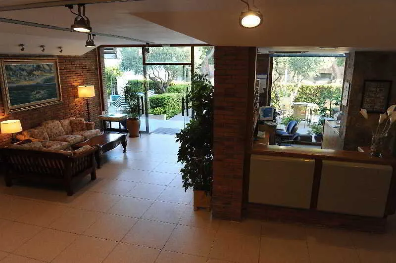 Hotel Reimar Сан-Антонио-де-Калонже